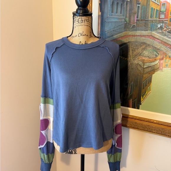 Free People Petunia Tee -  Floral Appliqué Sleeves - M - NWT - Picture 5 of 9